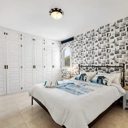 Casa El Cardon: Charming With Private Pool. Parque Holandes