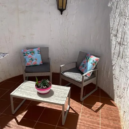 Casa El Cardon: Charming With Private Pool. Holiday home *